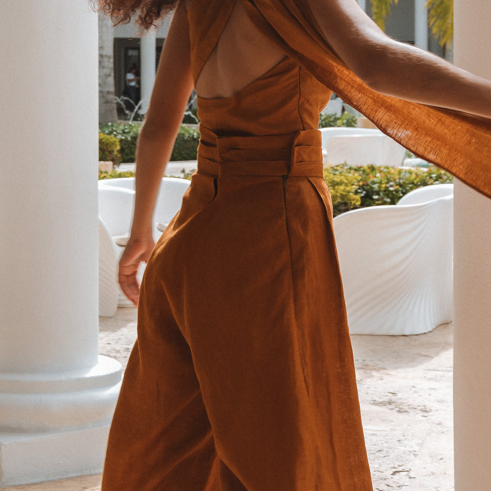 
                      
                        Athena Set
                      
                    