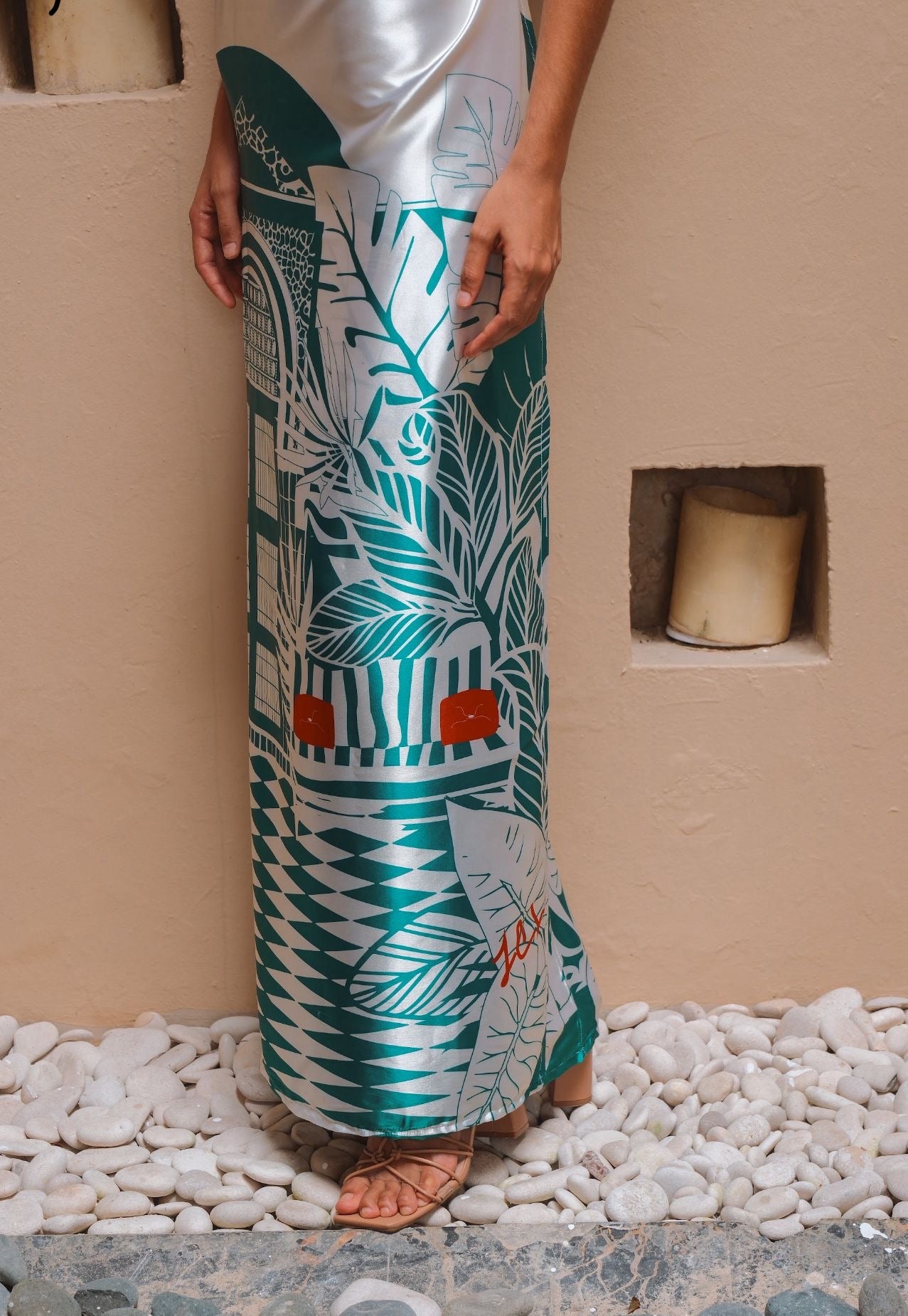 Colonial Sarong
