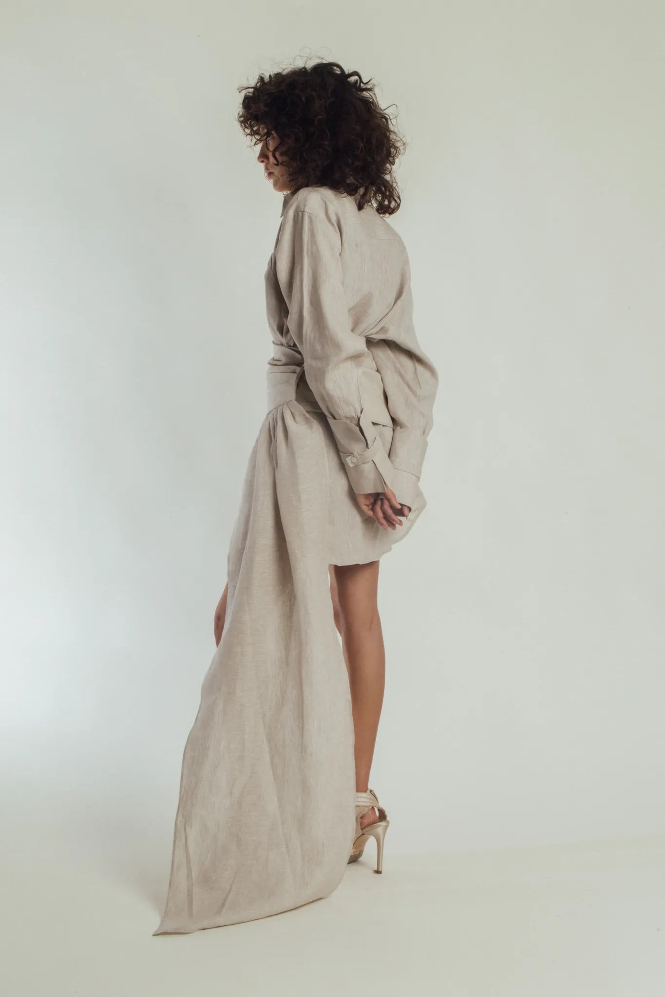 Tulip Linen Dress Shirt with Drapped Belt