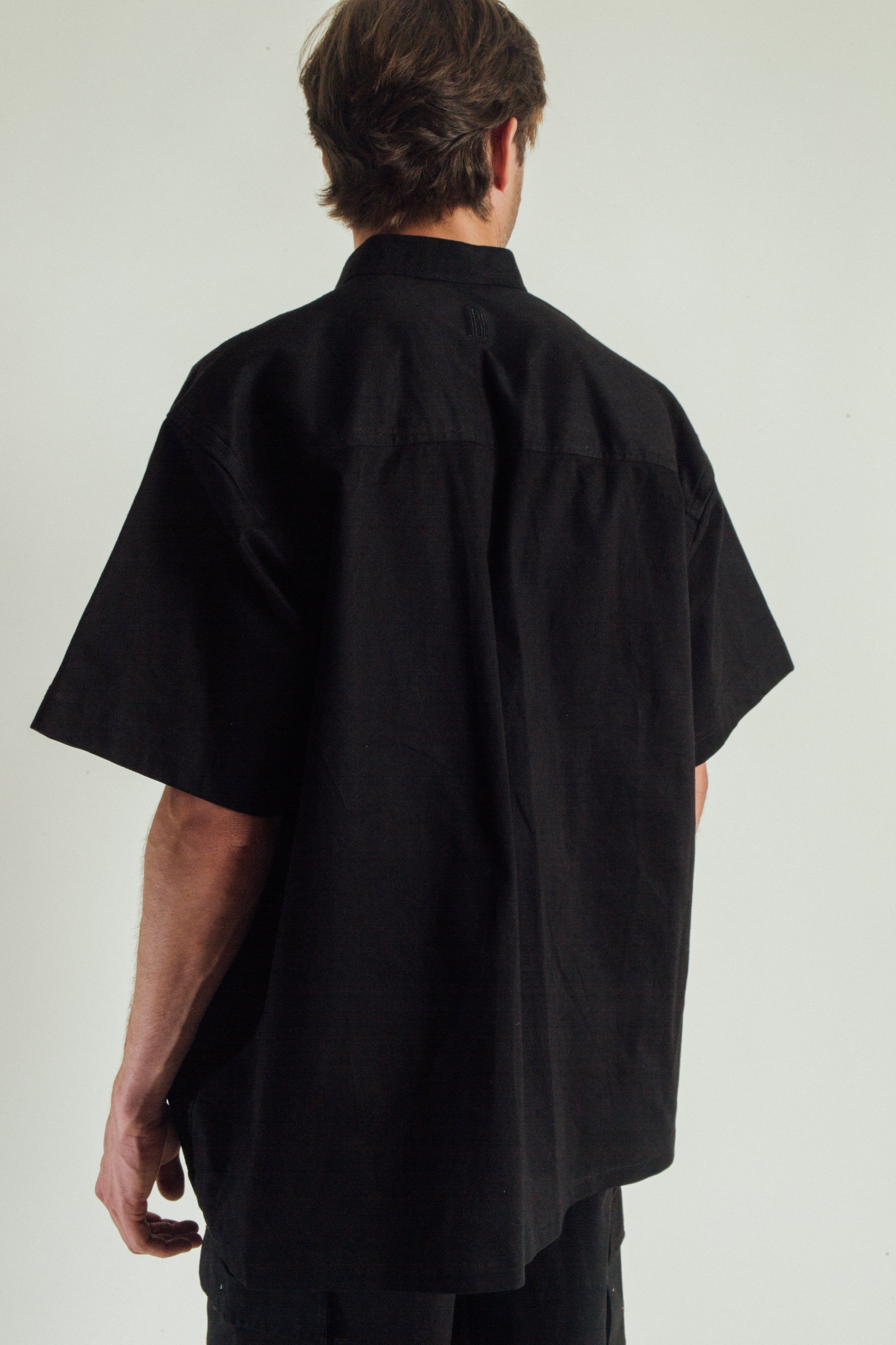 Oversized Pocket Box Shirt Black