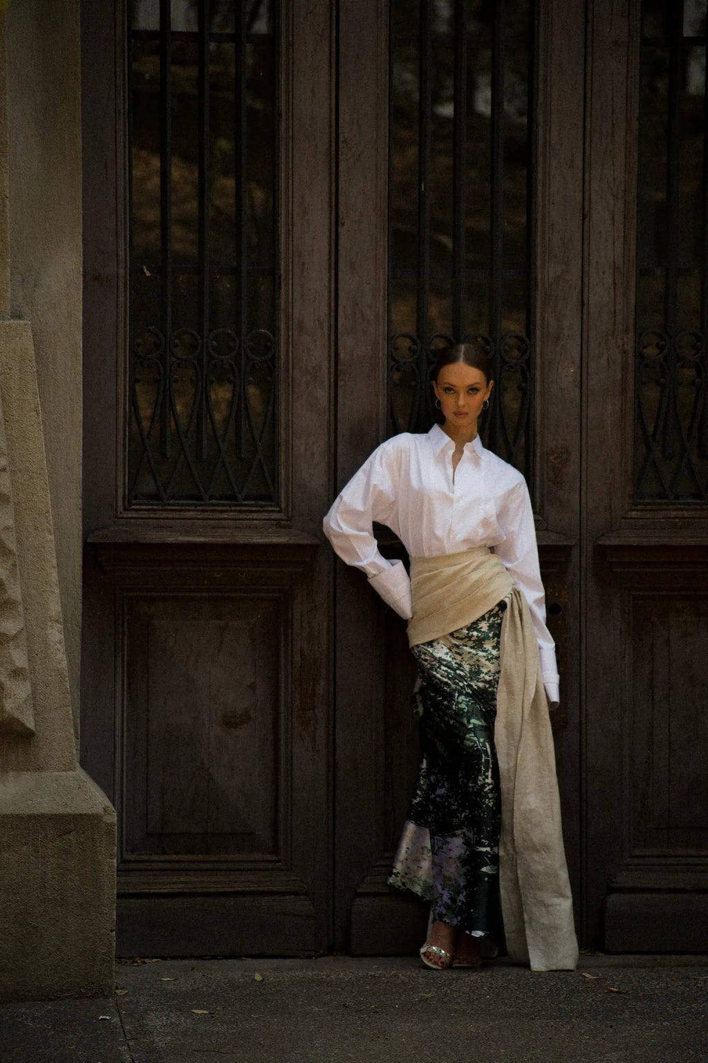 Tulip Linen Dress Shirt with Drapped Belt