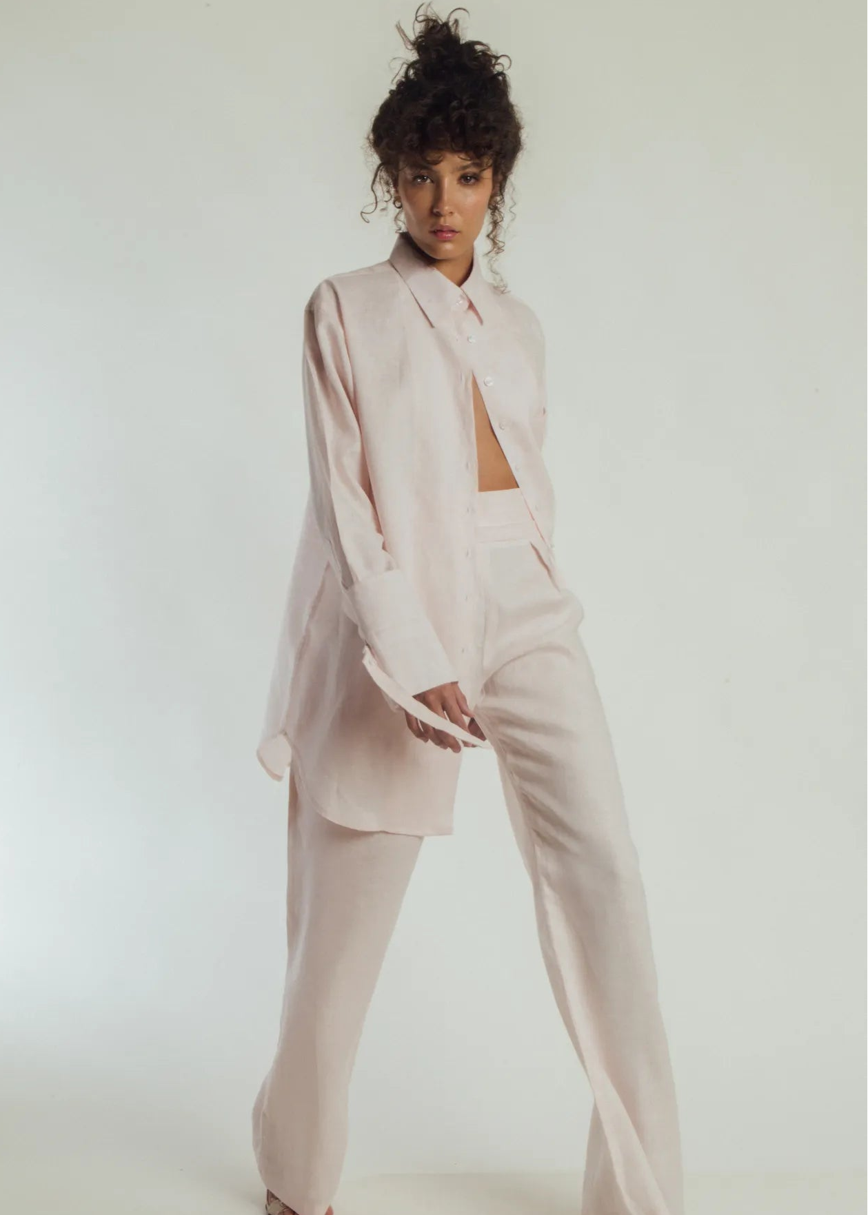 Tulip Linen Dress Shirt with Drapped Belt